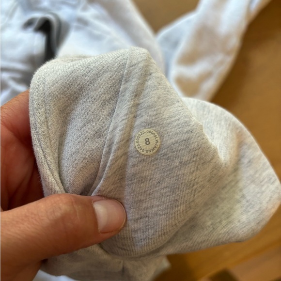 Lululemon Scuba | Full Zip Hoodie | Zip-Up Sweatshirt | Women’s Sweatshirt - Picture 6 of 7